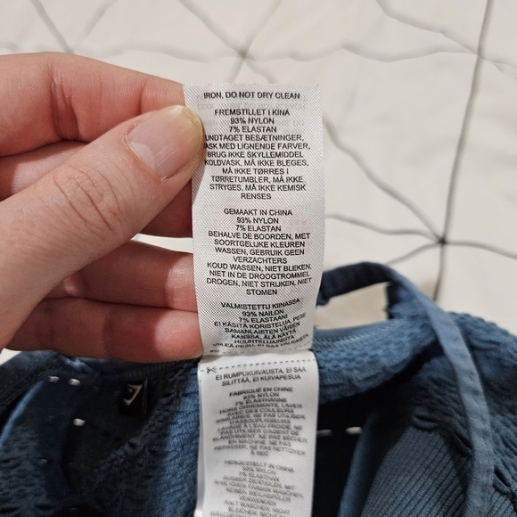 Gymshark Energy + Seamless Sports Bra  in Blue Stone Size Medium - Picture 7 of 9